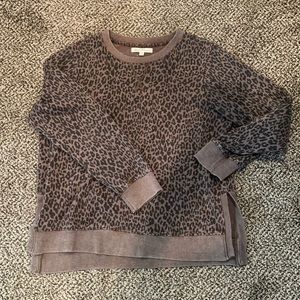 COPY - Women’s leopard print sweatshirt